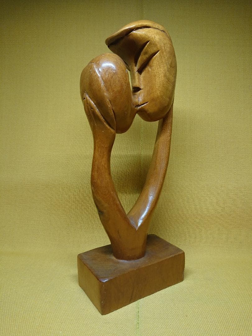 人形　アート　彫刻　黄楊木彫　置物　インテリア　工芸品　美術品　A1129