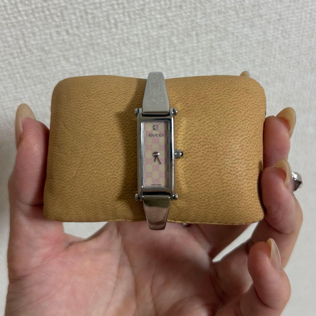 GUCCI バングルウォッチ 1Pダイヤモンド 1500L 新品電池