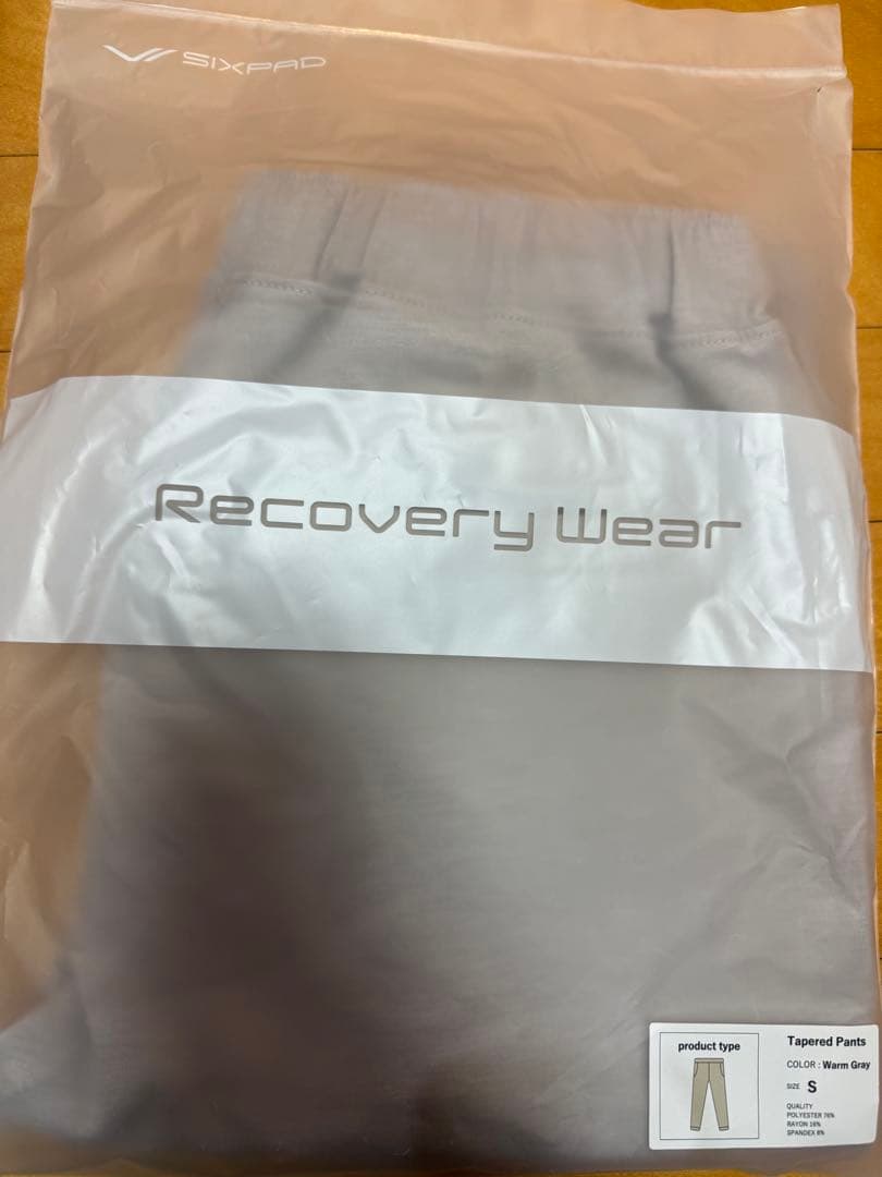 未開封sixpad テーパードパンツ Sサイズ