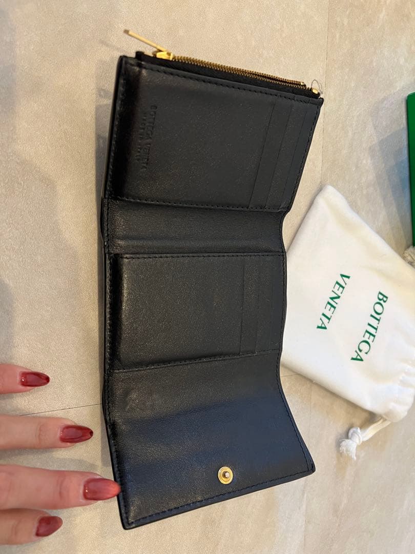 ボッテガ　コンパクト　ウォレット　BOTTEGA VENETA 三つ折財布 美品