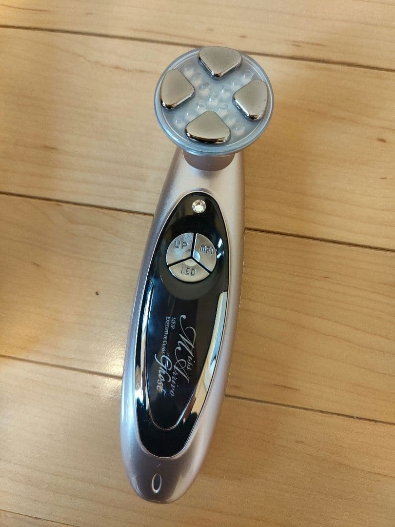 みーちゃん　ミスアリーヴォゴースト　美顔器