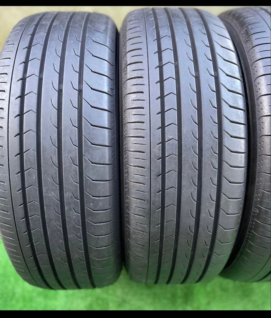 YOKOHAMA BLUEARTH RV 03 215/60/R17 4本セット