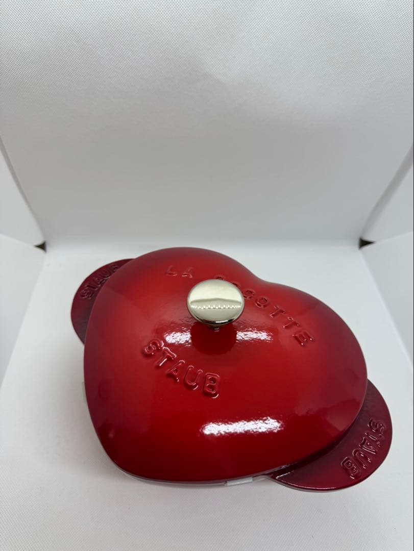 ストウブ　staub ハートココットレッド　ピコあり　未使用品