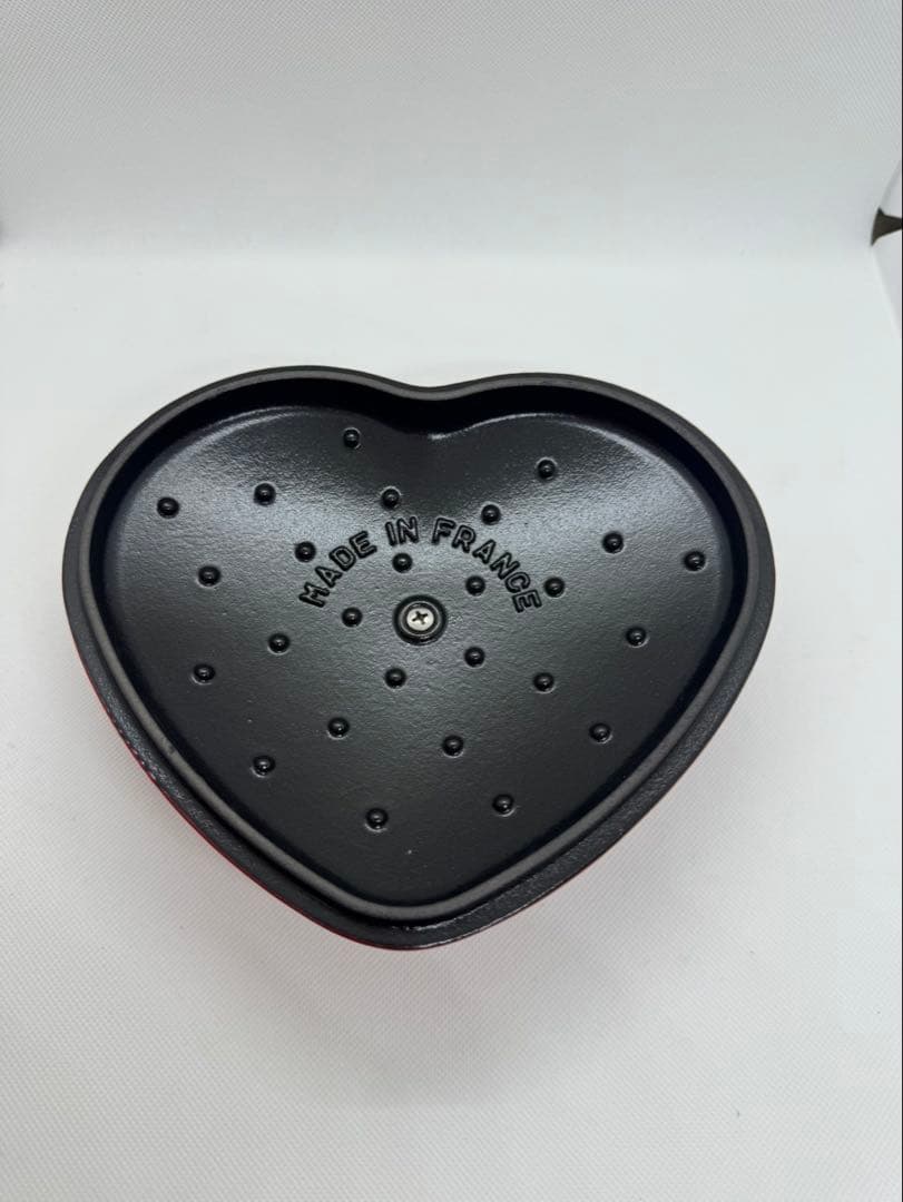 ストウブ　staub ハートココットレッド　ピコあり　未使用品