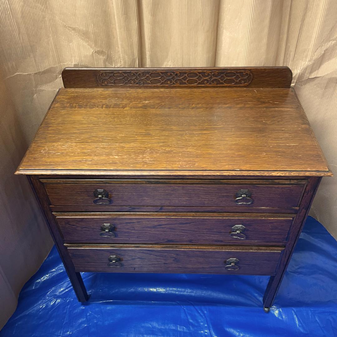 アンティーク家具　オーク材3段チェスト　made in England 1940