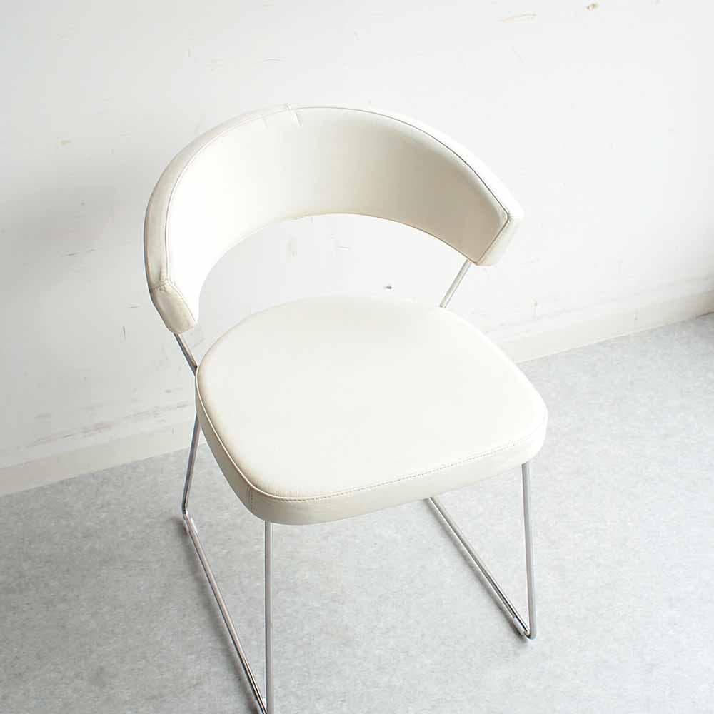 カリガリス コヌビア 「ニューヨーク」 本革 チェア A ZR24436