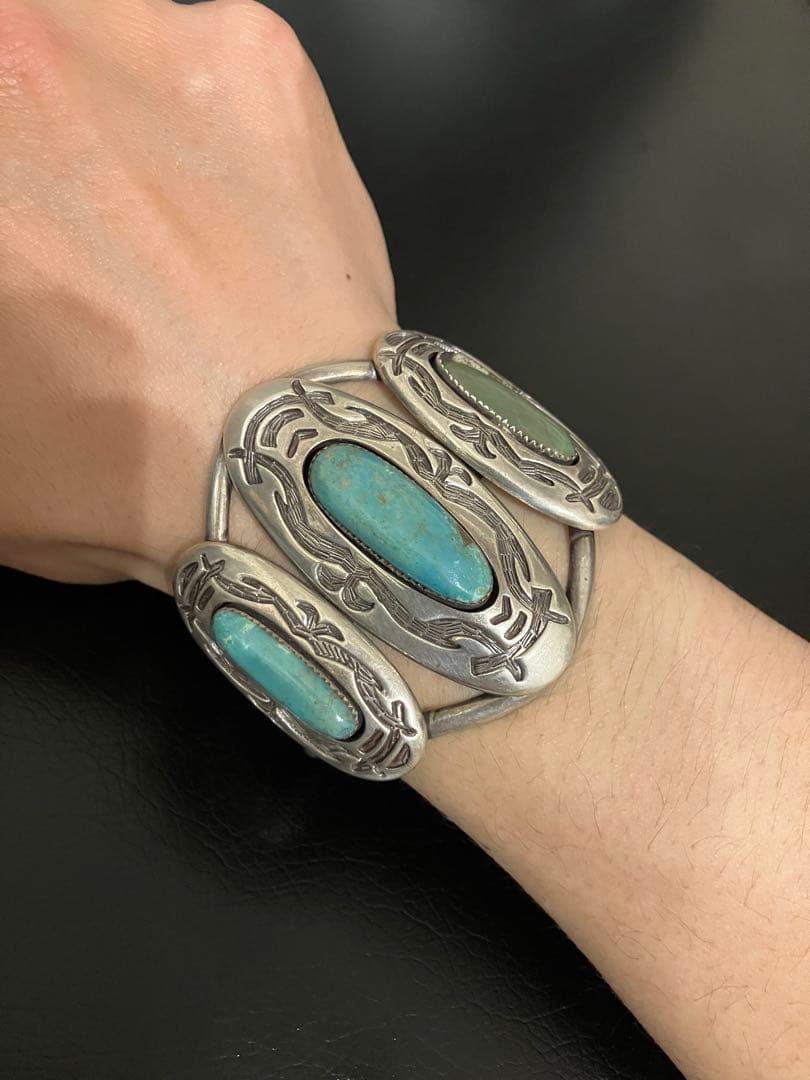 最終値下げNAVAJOナバホOLDPAWNシャドーボックスターコイズバングル