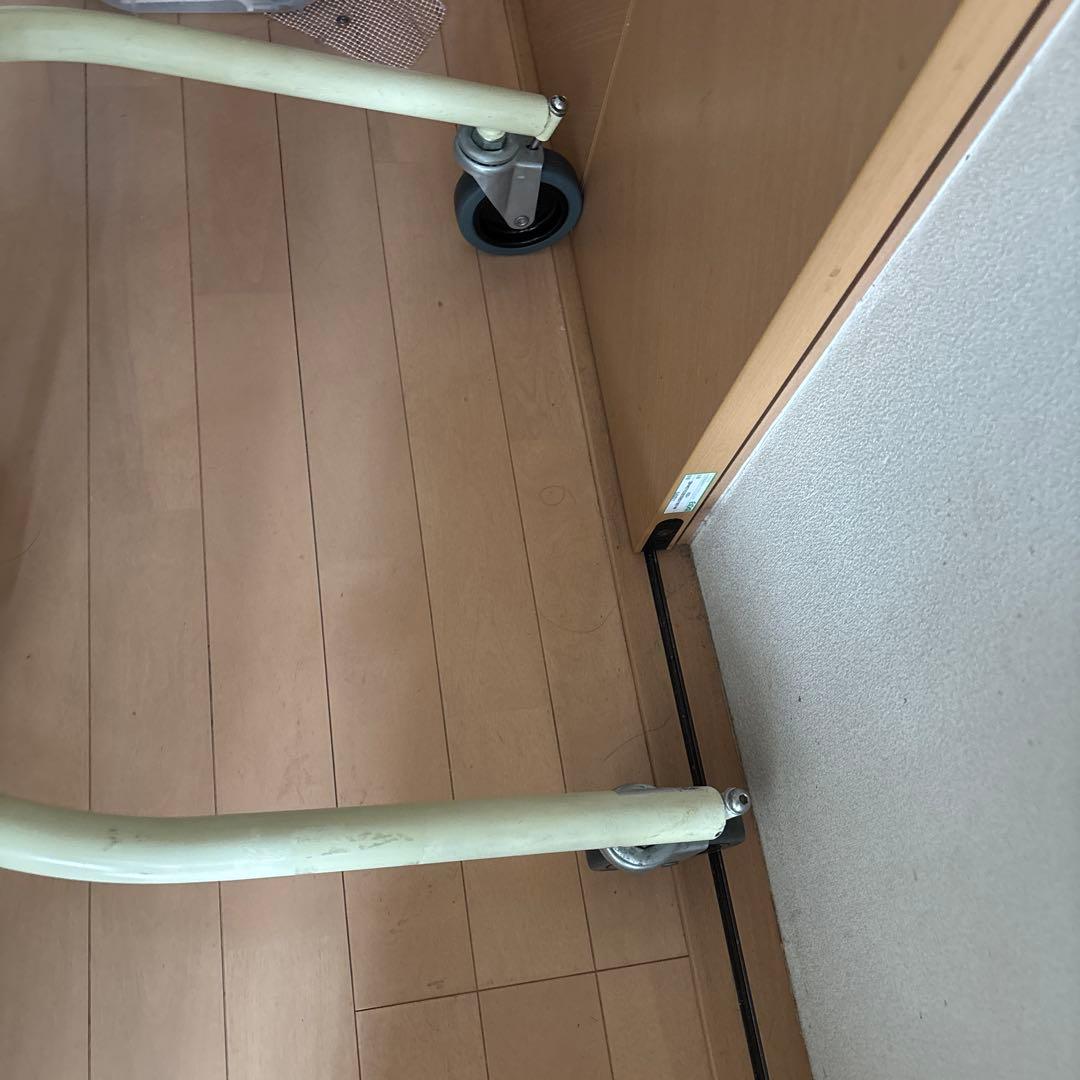 日進医療器　トレウォークスリム　室内用　歩行器　リハビリ　【専用】