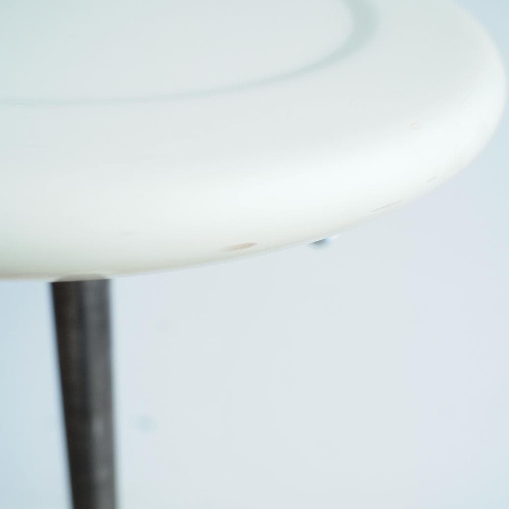 スチール製の昇降式スツール カウンターチェア ZR23875