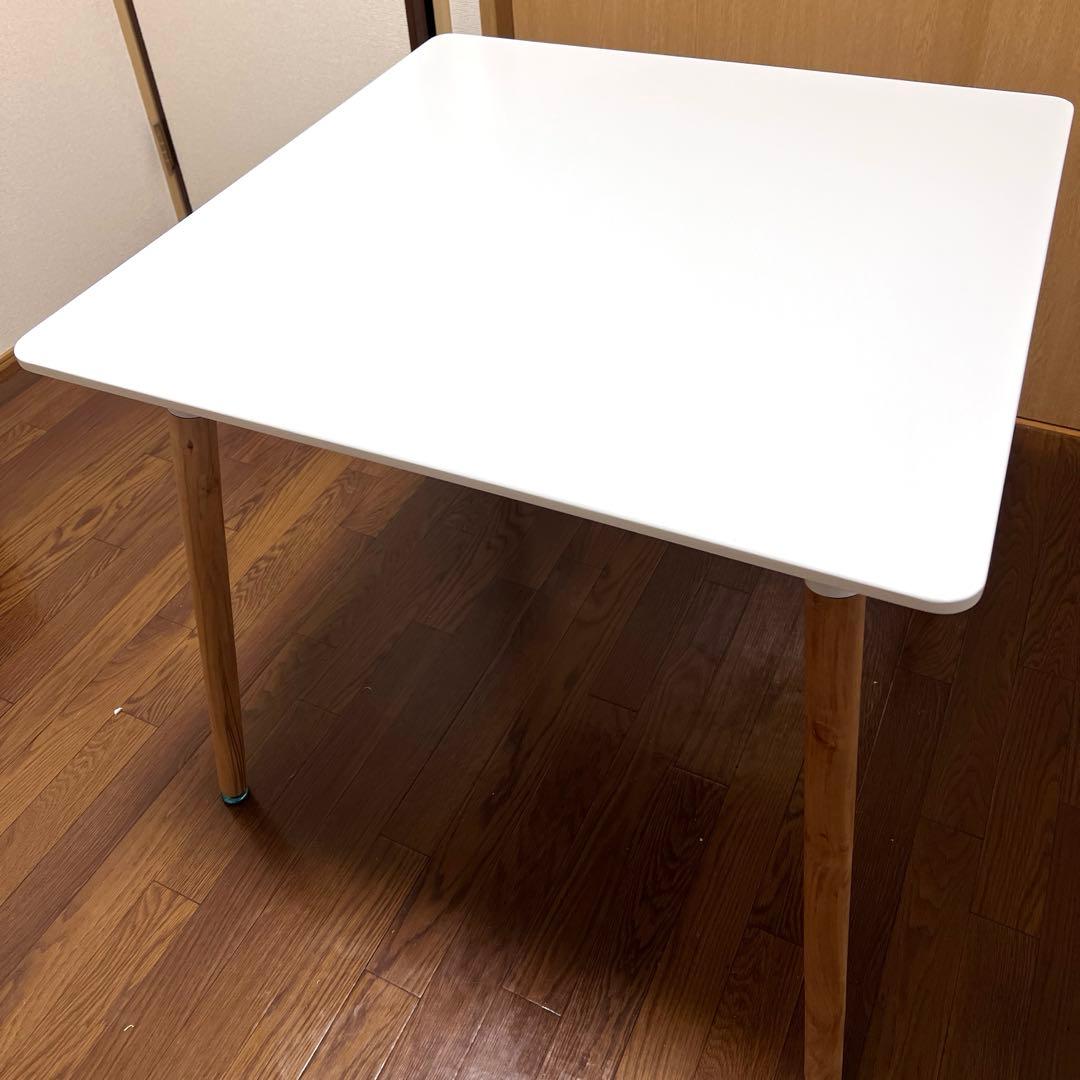 ホワイト 正方形ダイニングテーブル　【2月中の出品】