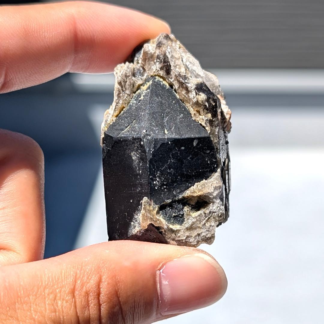 一点物 ドリーム モリオン 原石 山東省産 黒水晶 58g お守り天然石 ギフト