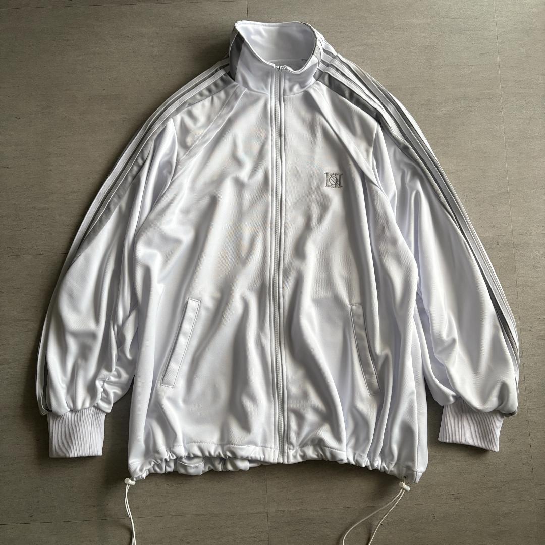 neith. ANGLED SHAPE TRUCK JACKET トラック