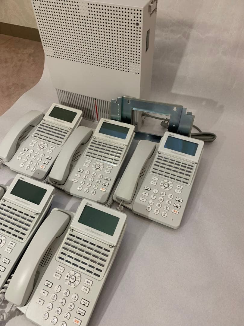 ★NTT ビジネスフォン αN1×5台・主装置 N1S-ME-1・取り付けステー