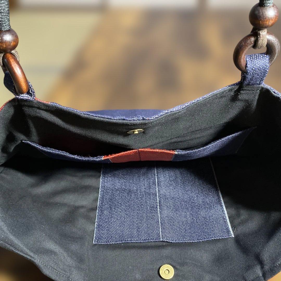 畳縁製ネイビーとレッドのストライプトートバッグ