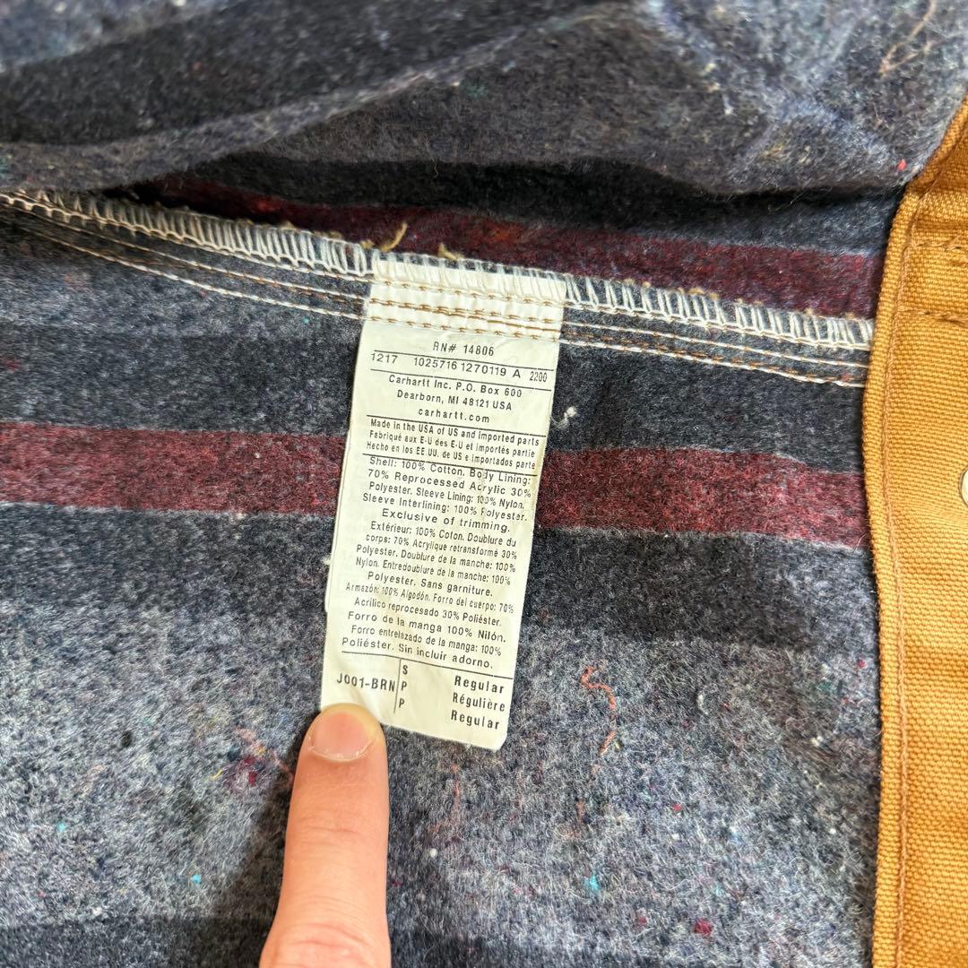 カーハートデトロイトジャケットJ001 USA製