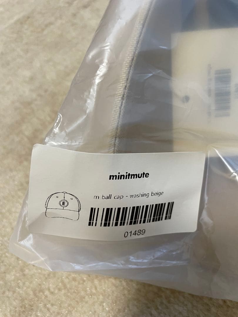 新品未使用【minitmute】M ボールキャップ　ベージュ