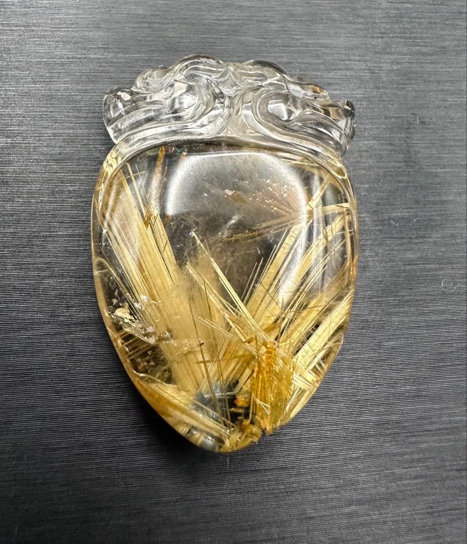 タイチンルチルクォーツ彫物（貔貅）