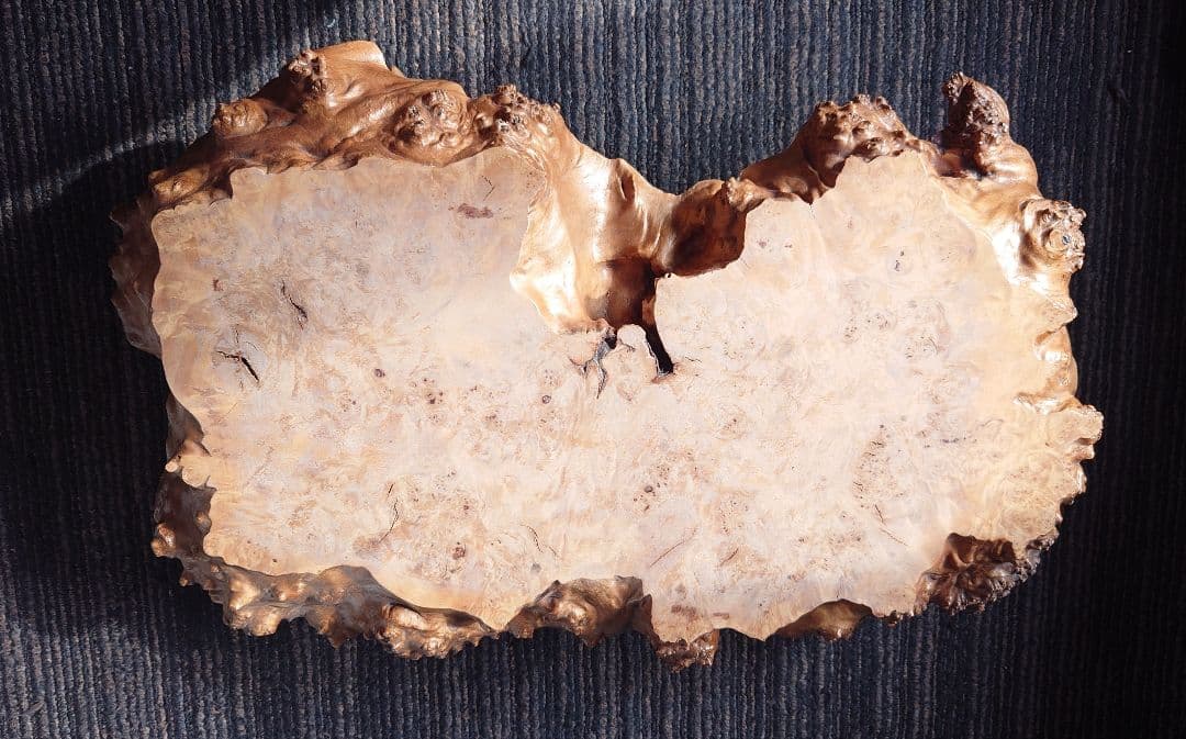 1枚板ローテーブル