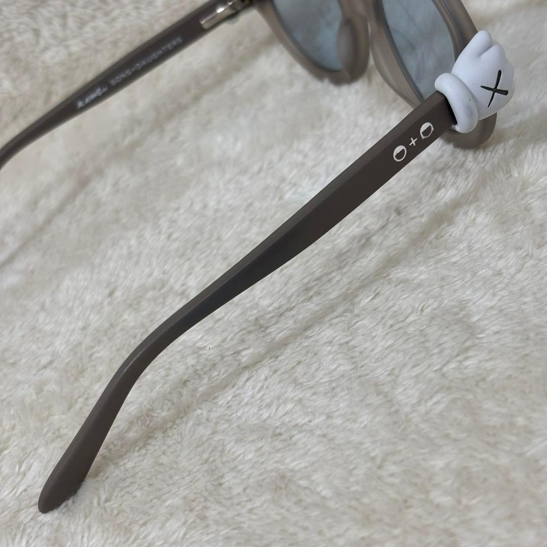 【正規品】KAWS × SONS + DAUGHTERS サングラス カウズ