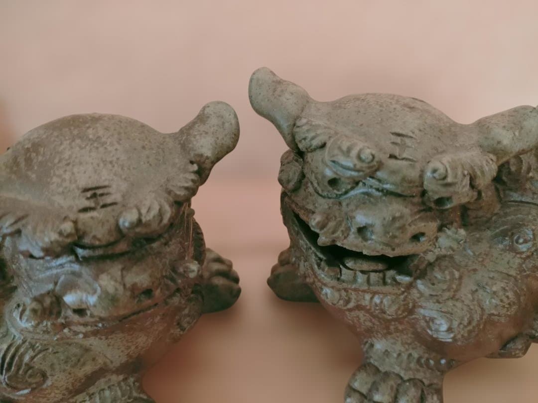 高江洲育男さんのシーサー