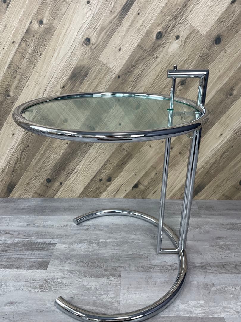 アイリーン グレイ アジャスターテーブル リプロダクト品 ②