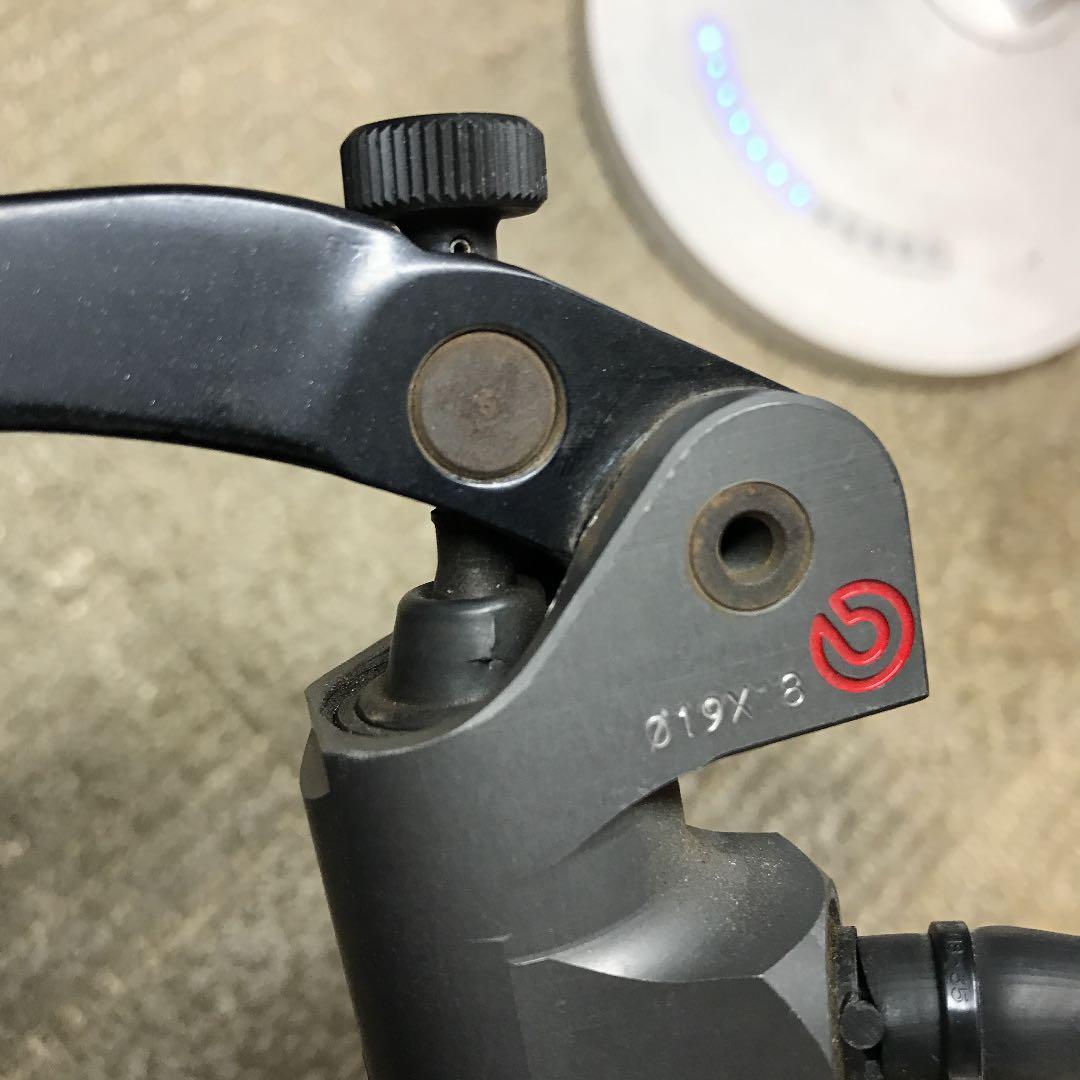 ブレンボラジアルクラッチマスター19×18 削り出し