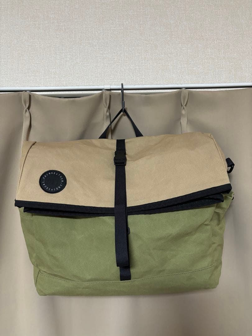 アクセサリー FAIRWEATHER brompton bag wax mocha/green