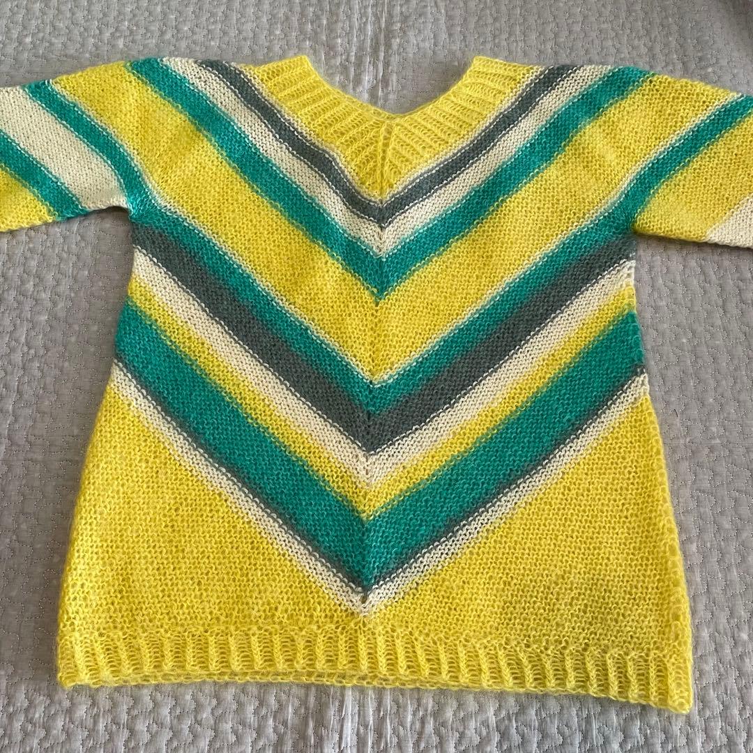 三國万里子さん　ニット