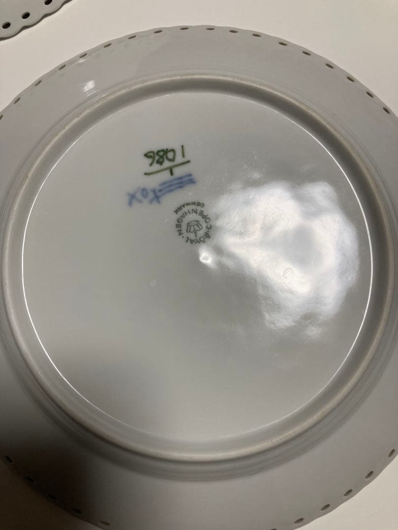 【値下げしました】ロイヤルコペンハーゲン　フルレース　19cmディナープレート