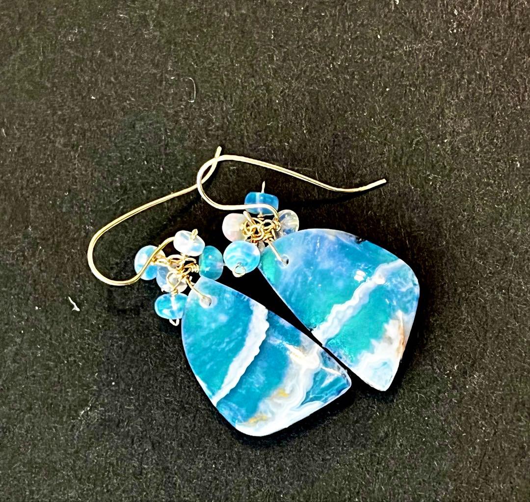 kayaです。14kgfオーロラ加工　プルームアゲートのピアス