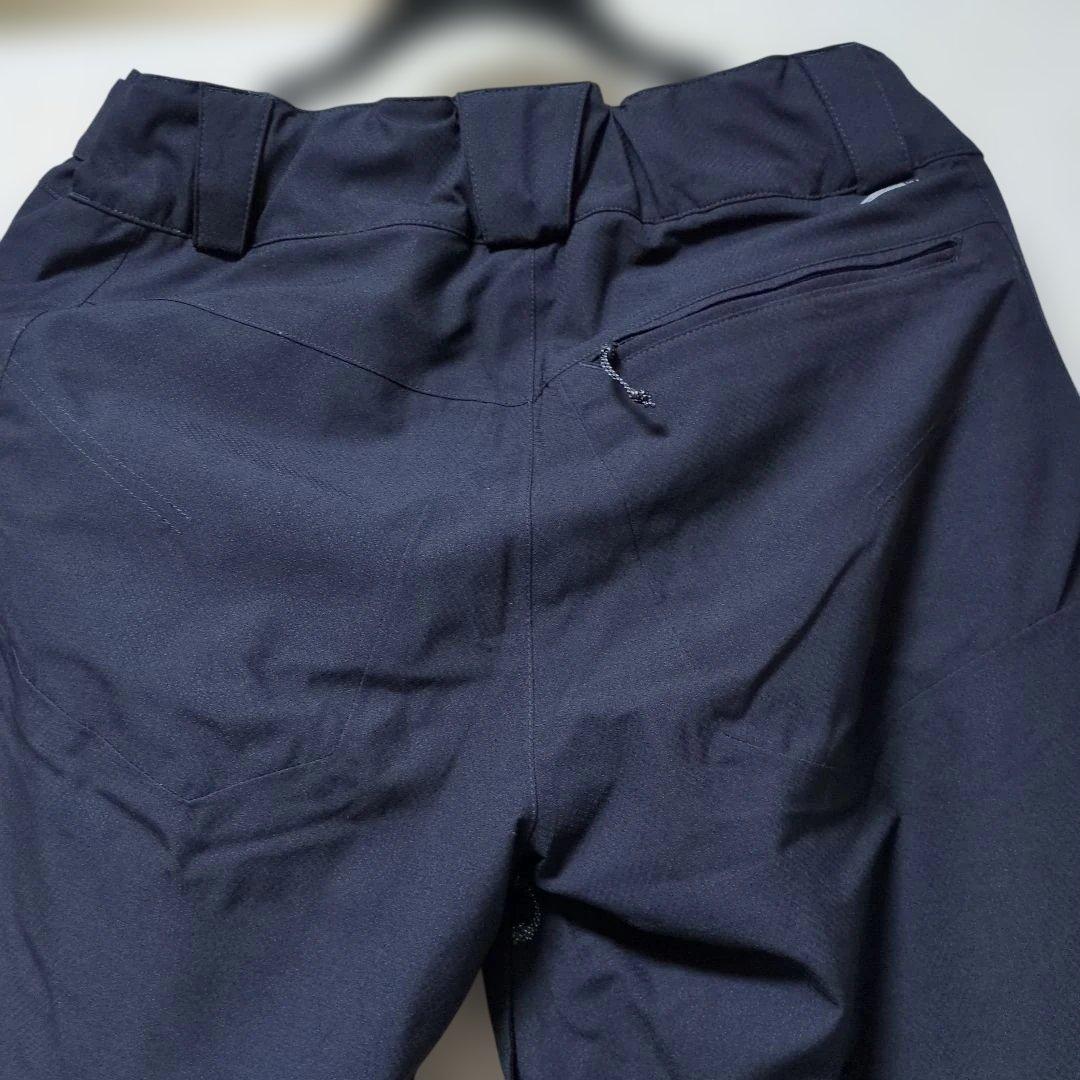 サロモン　メンズ　М