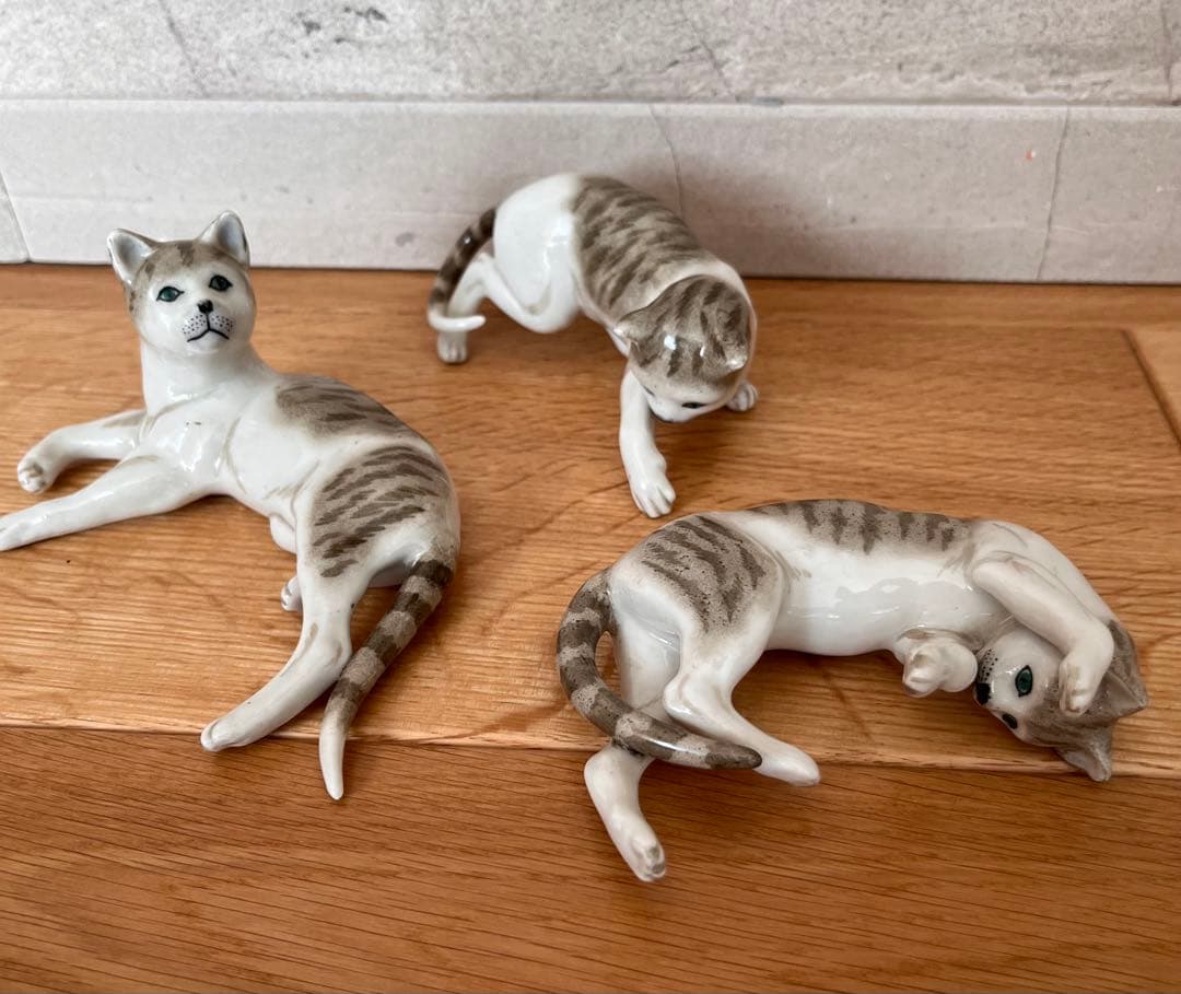 ねこ　置物　スペイン