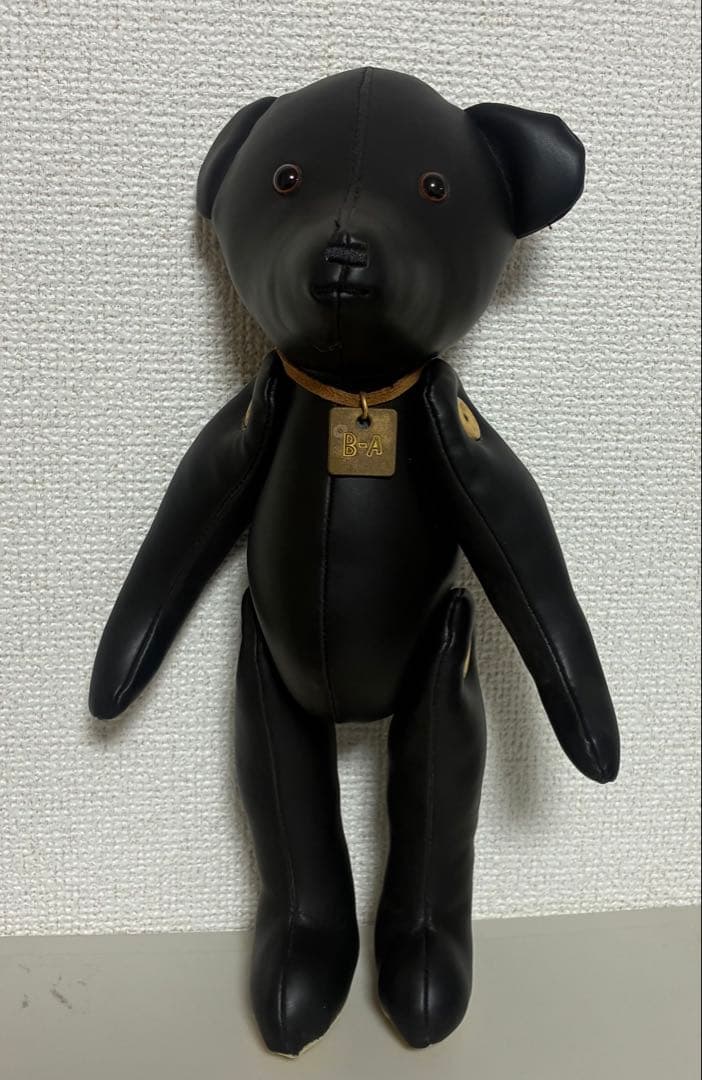 テディベア　ブラック　レザー風