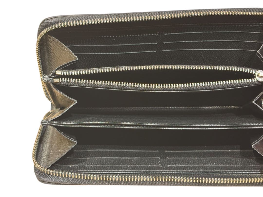 ルイヴィトン ジッピー ウォレット