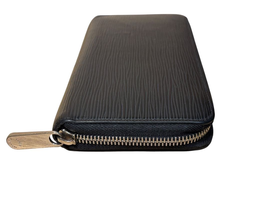 ルイヴィトン ジッピー ウォレット