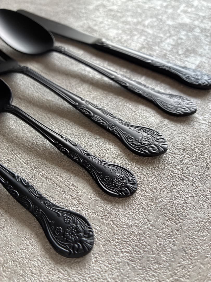 マットブラックカトラリーセット 5ピース ステンレス【新品】