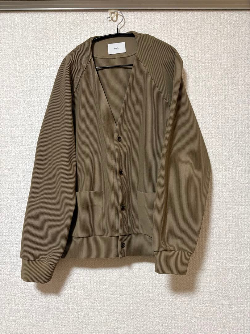 トップス GRADATION PLEATS CARDIGAN