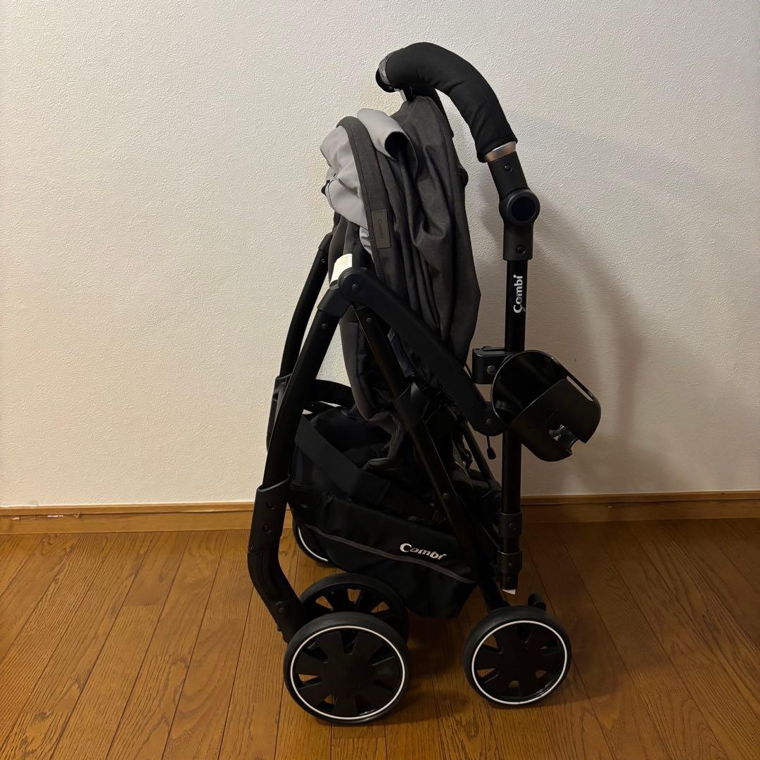 ＊美品＊COMBI コンビ　ラベリタ　エッグショックAL　マスキレーグレー