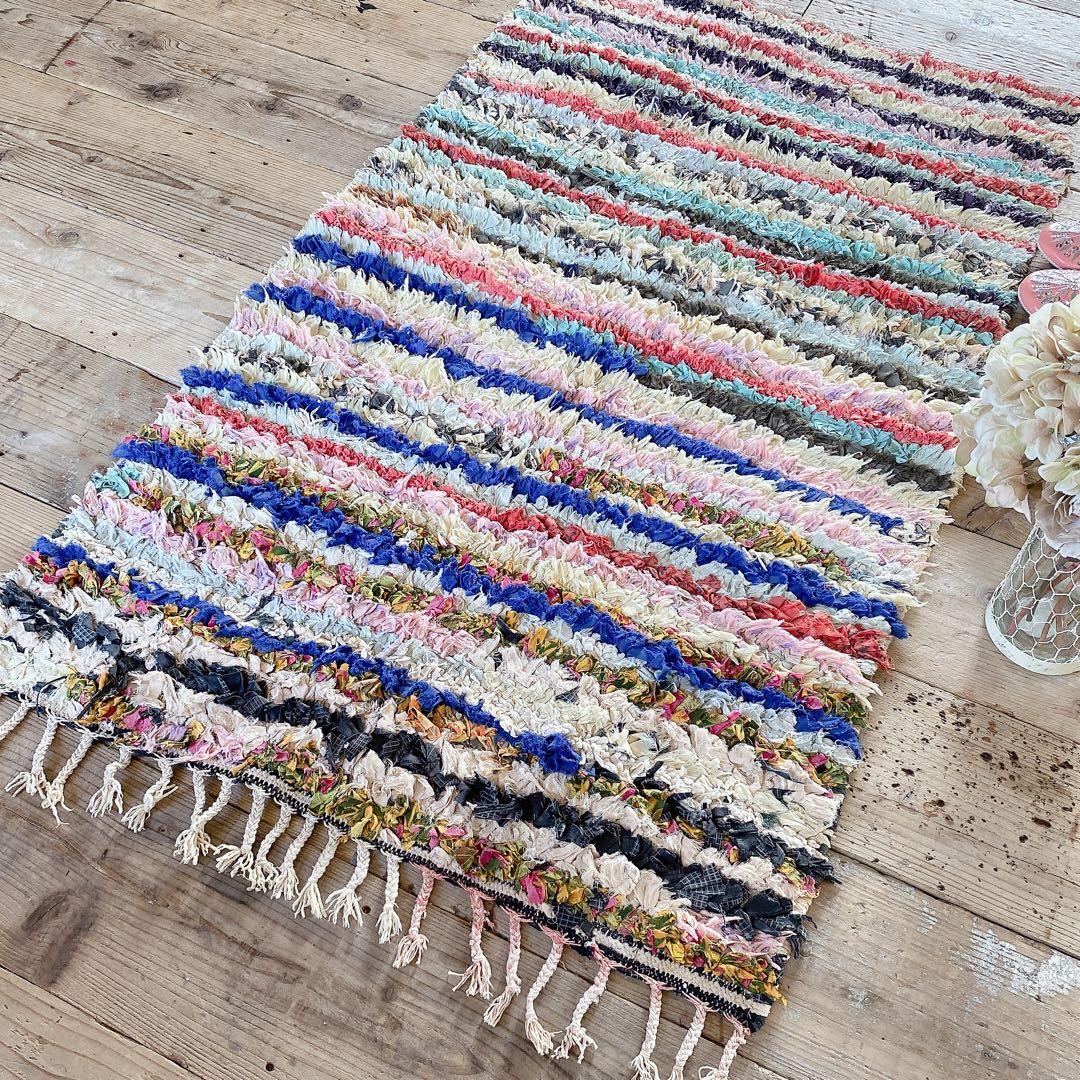 モロッコ ボシャルウィット Boucherouite ラグ カーペット