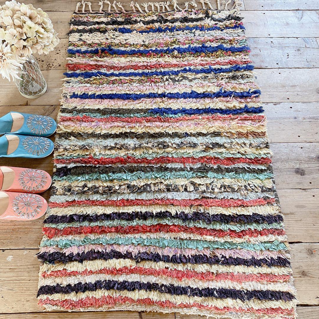 モロッコ ボシャルウィット Boucherouite ラグ カーペット