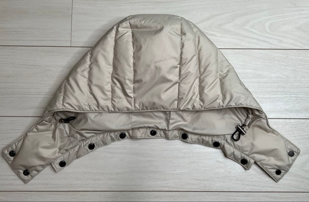 TATRAS フード付きダウンベスト