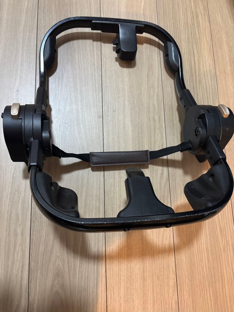 nuna triv リベテッド