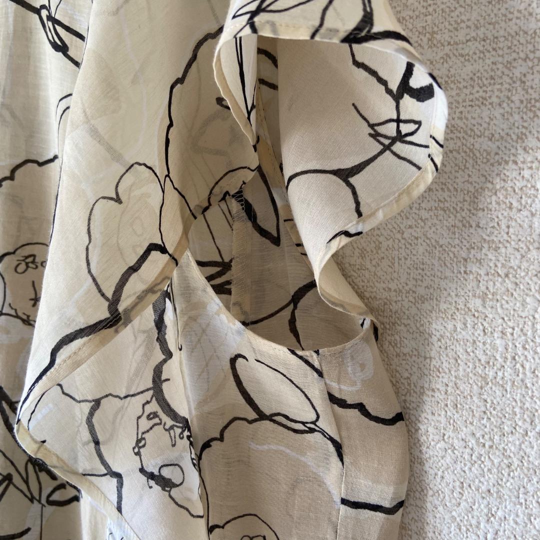 トゥモローランド Ballsey スタックフラワープリント フリルブラウス