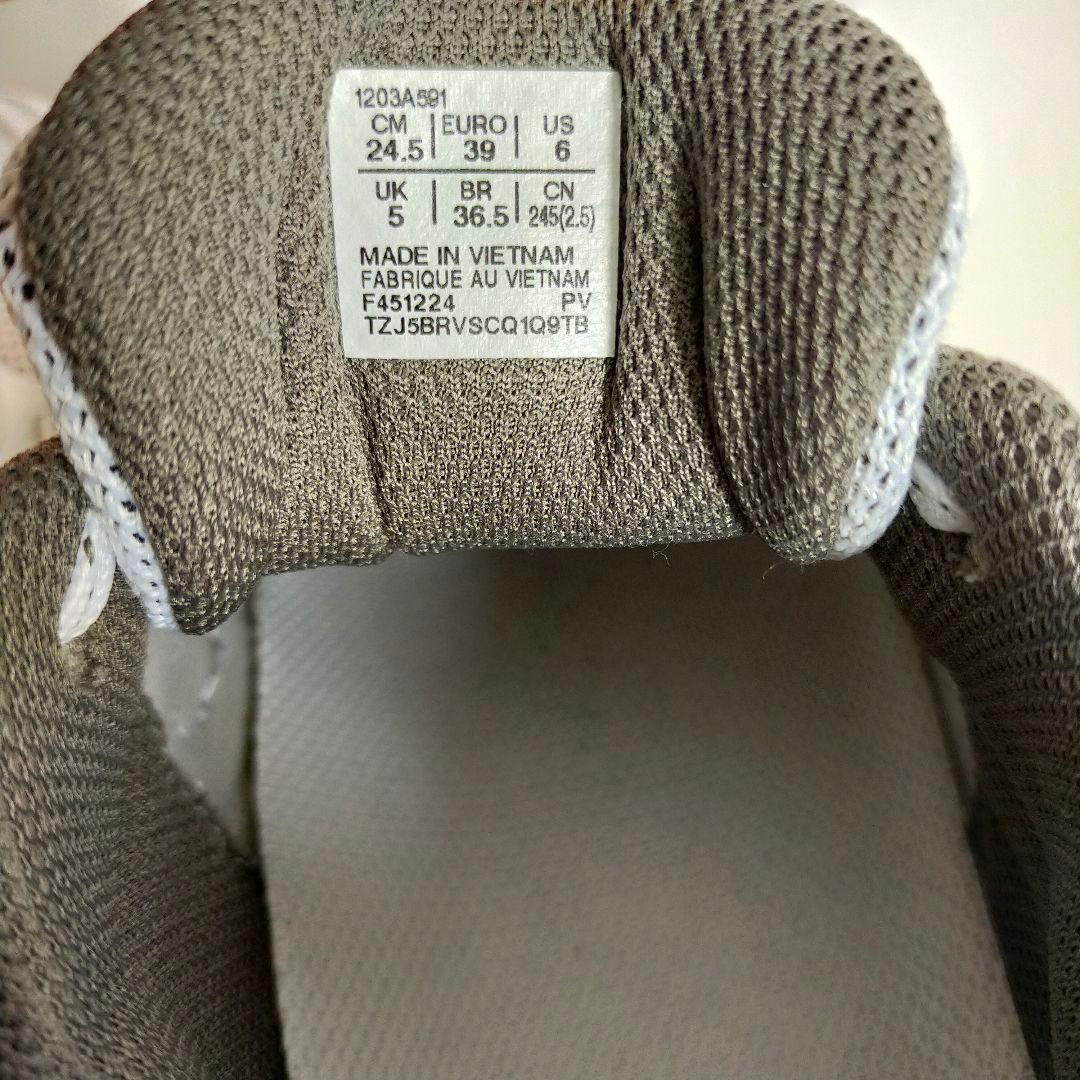 asics GEL-KINETIC FLUENT スニーカー