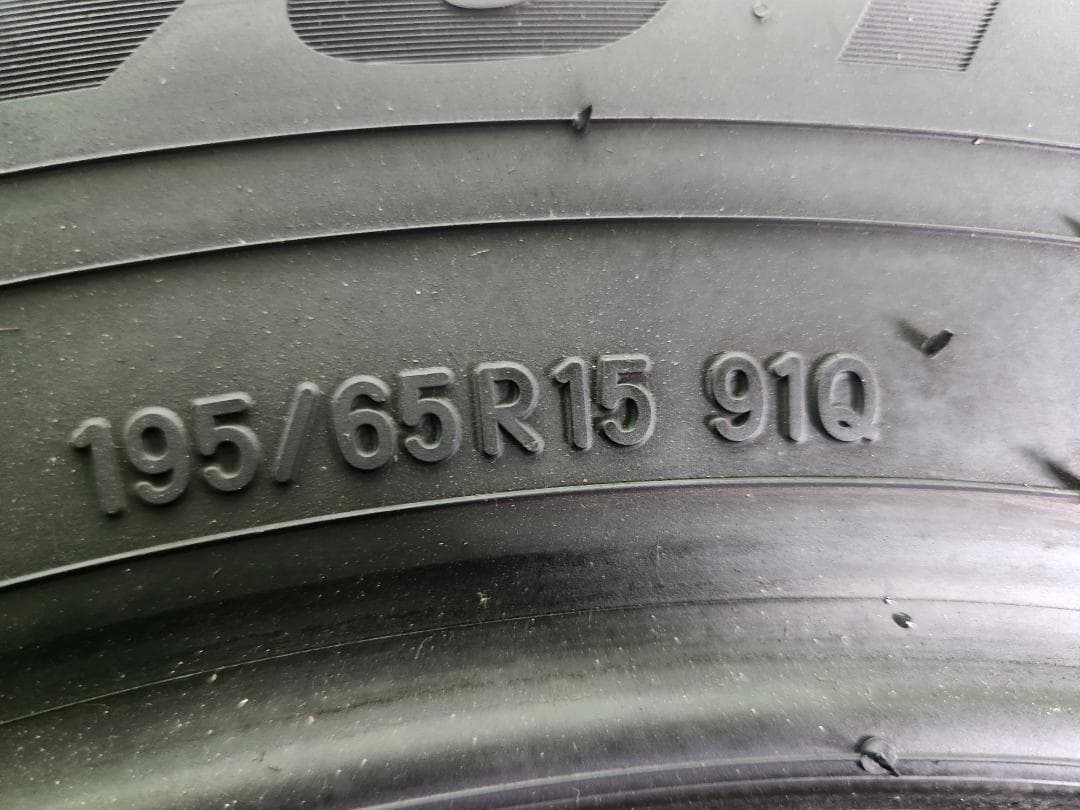 送料込☆2024年製 TOYOトーヨー タイヤ 195/65R15日本製☆4本