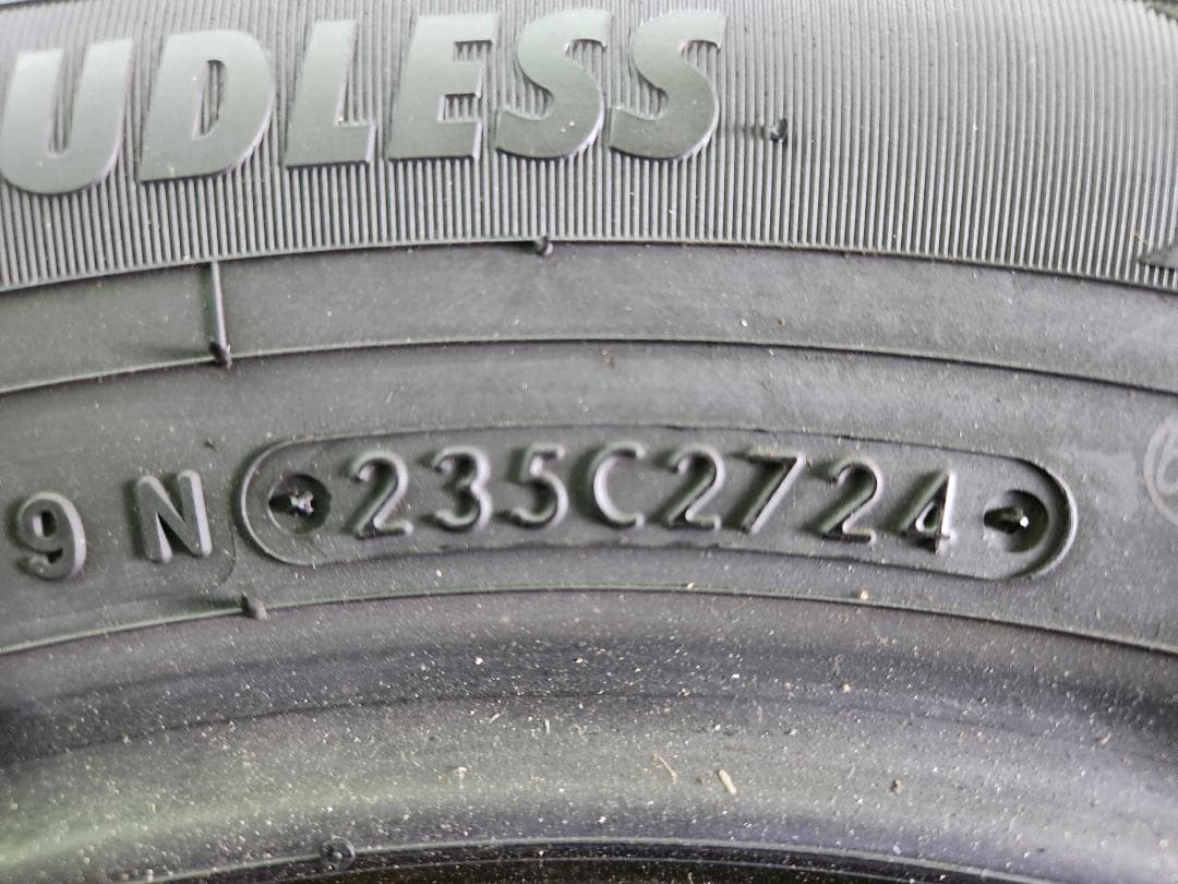 送料込☆2024年製 TOYOトーヨー タイヤ 195/65R15日本製☆4本