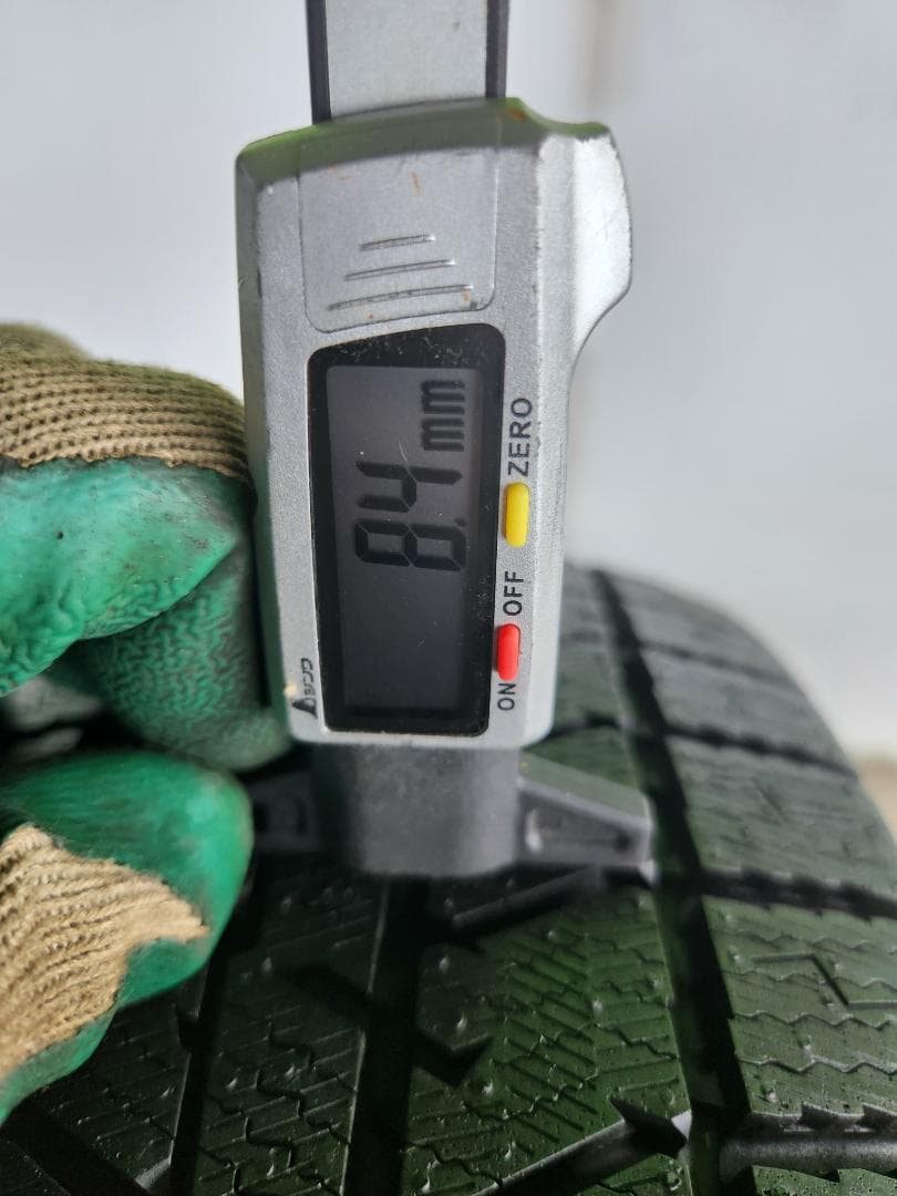 送料込☆2024年製 TOYOトーヨー タイヤ 195/65R15日本製☆4本