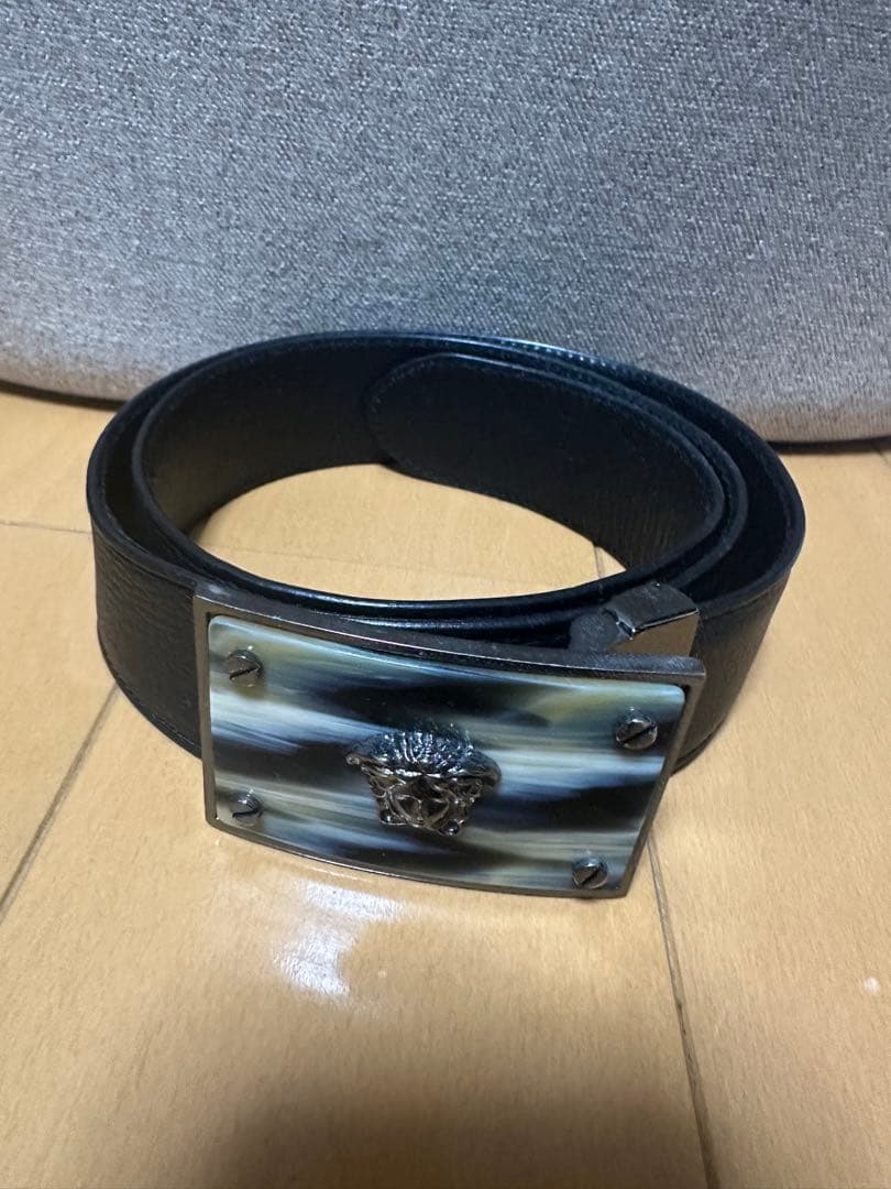 VERSACE ヴェルサーチ メデューサバックルレザーベルト