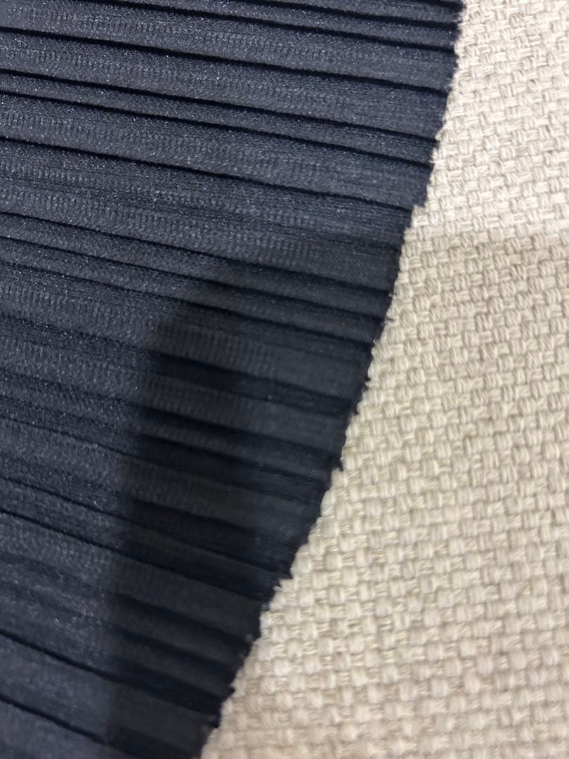 ⭐️3日間限定価格⭐️プリーツプリーズa-pocサークルトップス黒未着用極美品⭐️