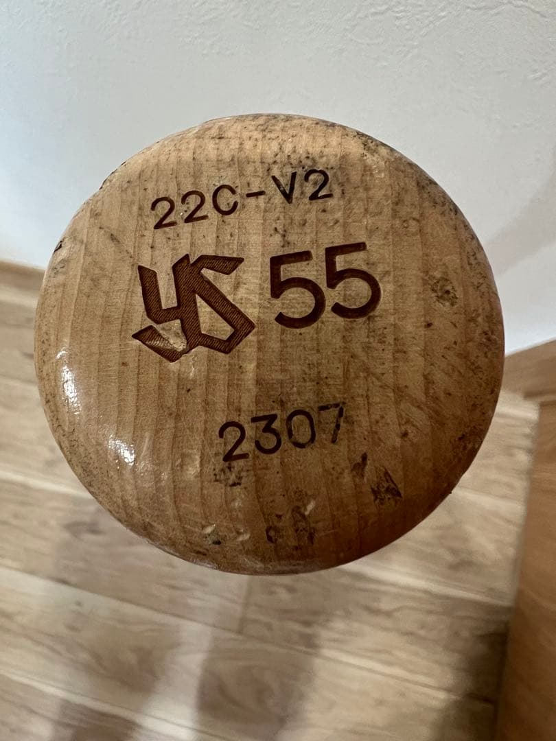 東京ヤクルトスワローズ　村上宗隆選手　実使用バット　三冠王のバット